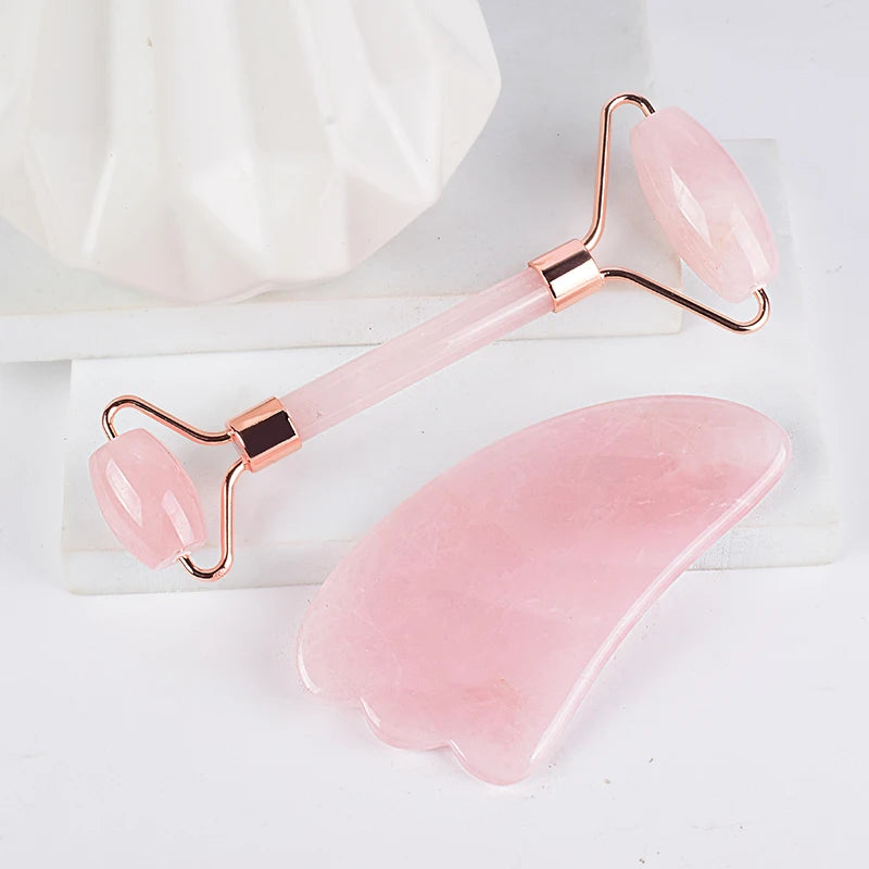 Masajeador facial con rodillo y herramienta Gua Sha de cuarzo rosa natural